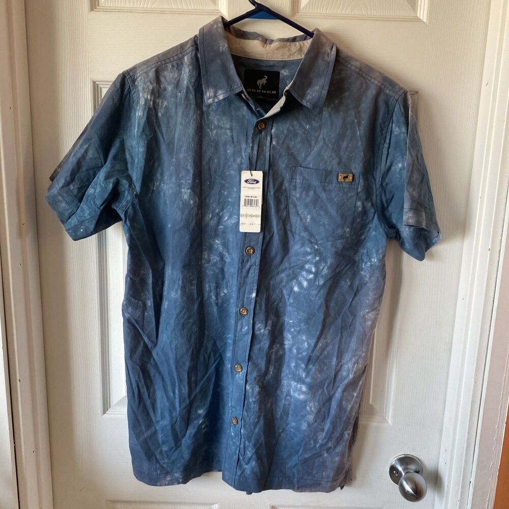 Ford Bronco Men’s Medium Button Down Shirt Short Sleeve Blue NWT